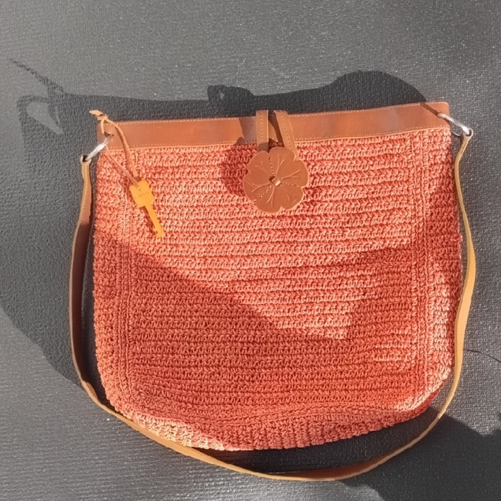 VINTAGE 1997 Fossil 🐚Crochet Straw Crossbody Bag 🌸 Leather Floral Tag Y2K Boho